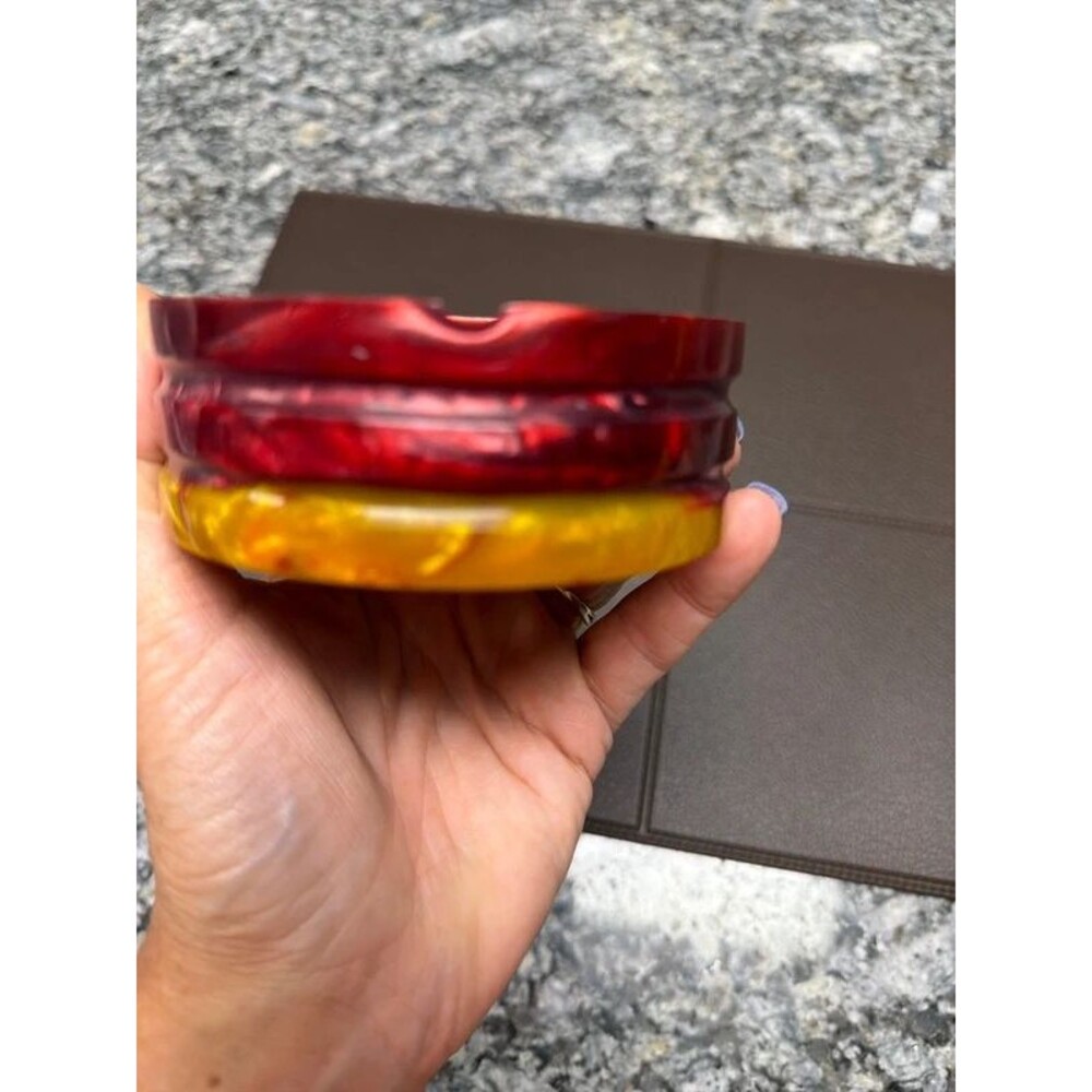 Red yellow - Picture 2 of 5